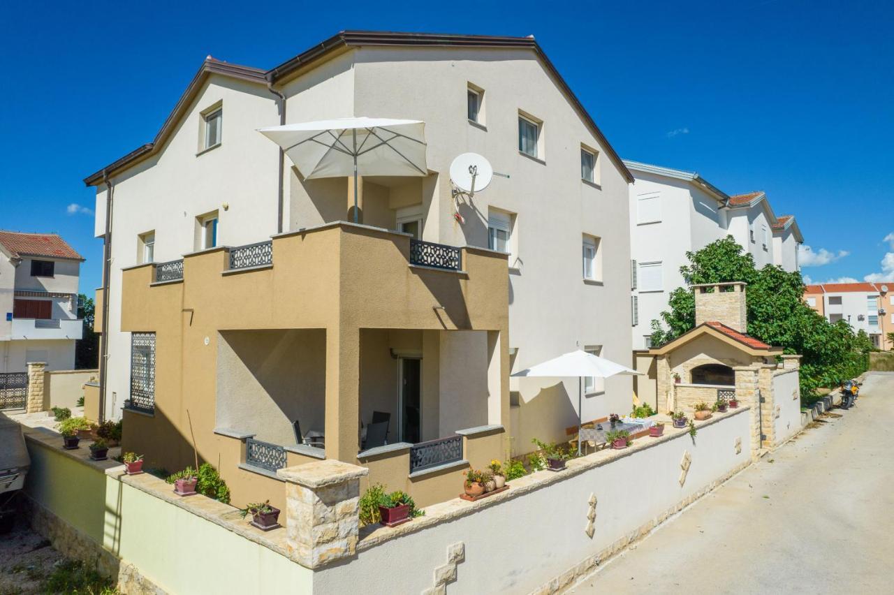 Apartments Nella Privlaka  Exterior foto